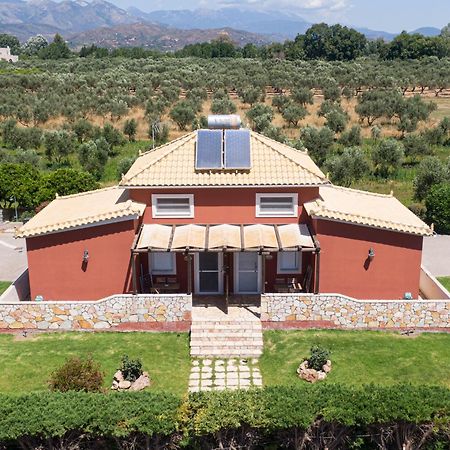 Spedion Villa - Near To Sea Villas With Heated Swimming Pool 伊西翁 外观 照片