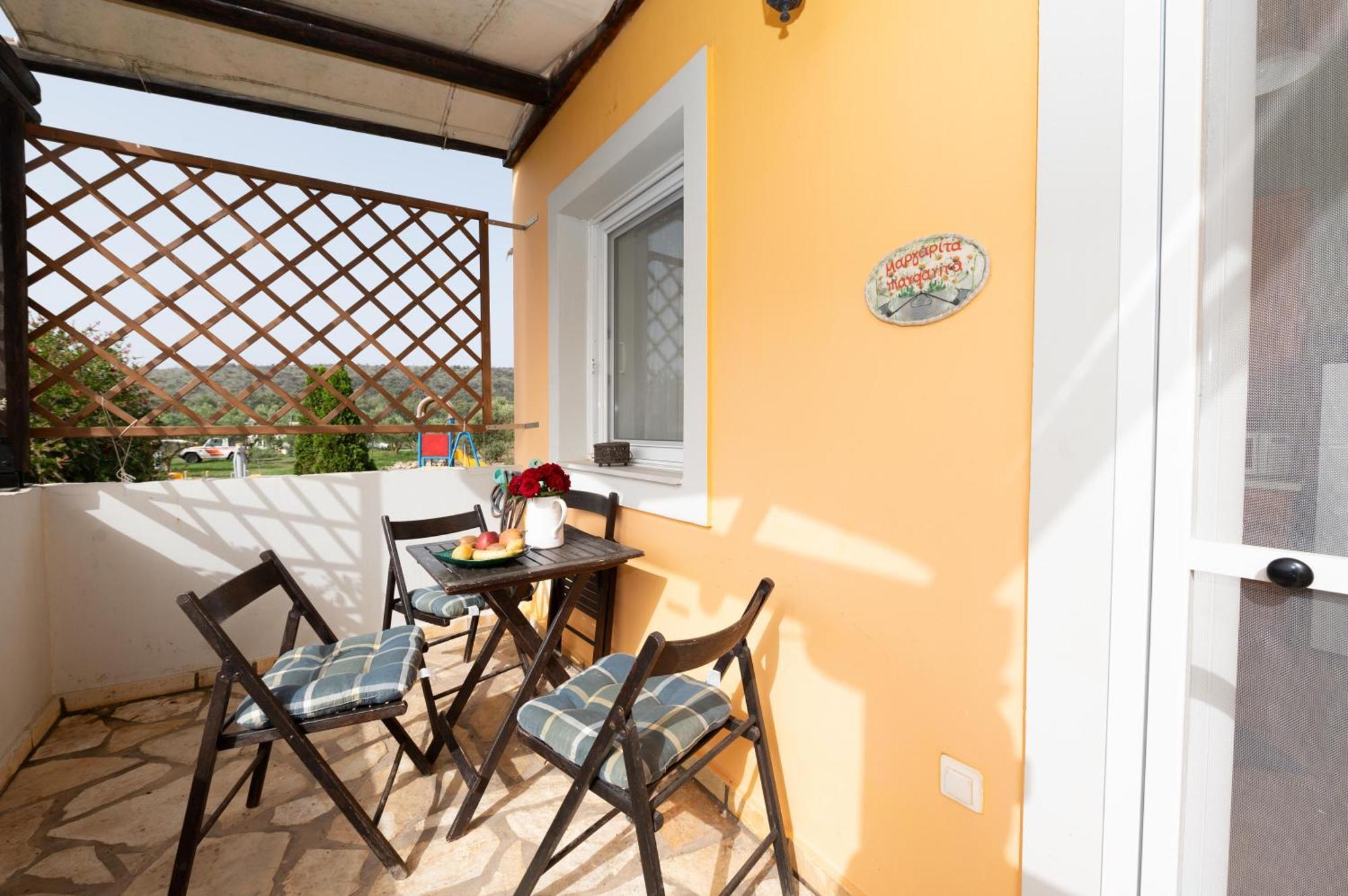 Spedion Villa - Near To Sea Villas With Heated Swimming Pool 伊西翁 外观 照片